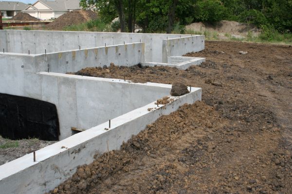 Foundation Wall Construction in Olympia