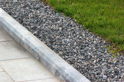 Hardscape Curbing Installation detail